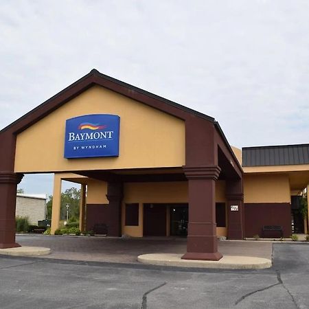 Baymont By Wyndham Michigan Stadt Exterior foto