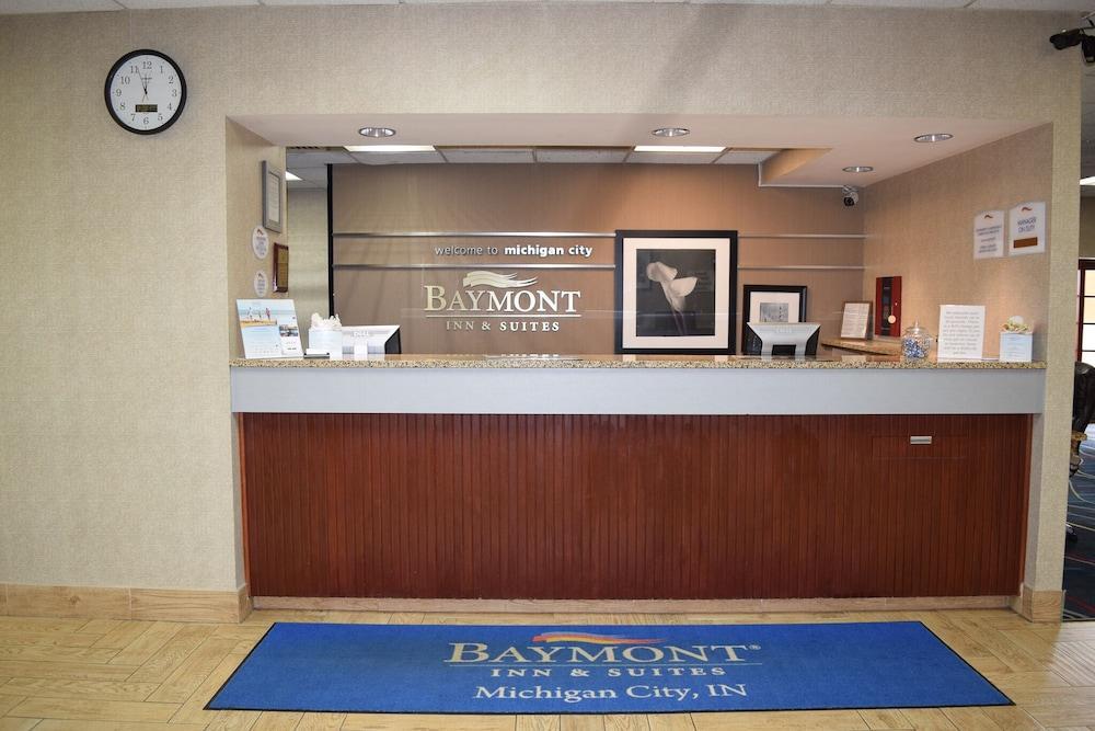 Baymont By Wyndham Michigan Stadt Exterior foto